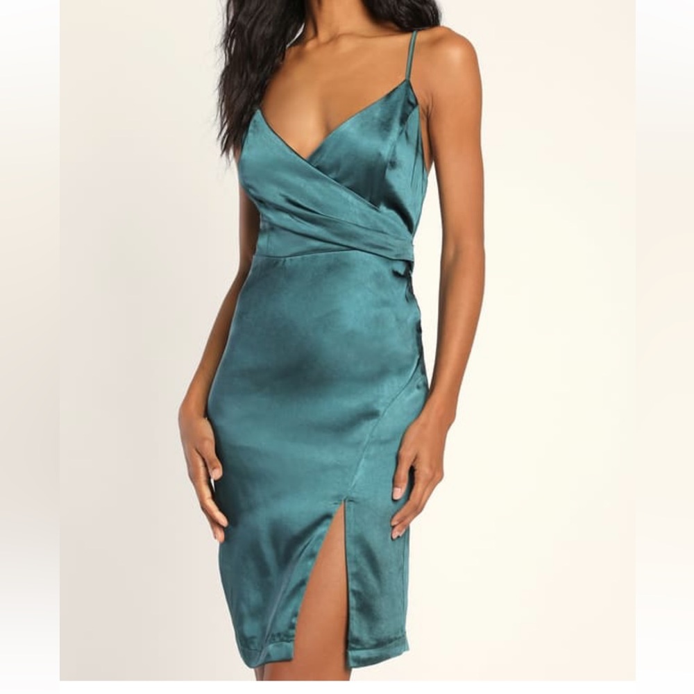 Lulu’s Turquoise Faux wrap satin dress